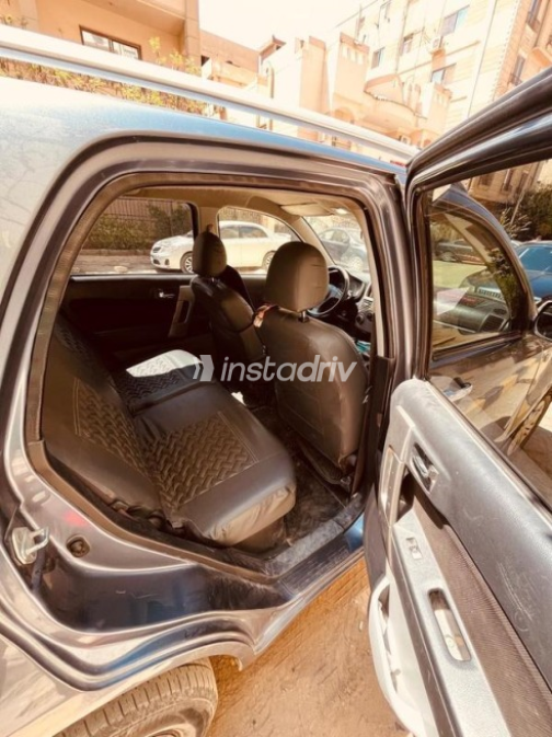 Daihatsu Terios 2015 Gray Automatic Used for Sale in Cairo - 4