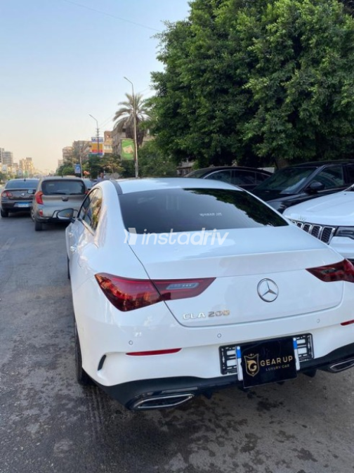Mercedes CLA 200 2024 White Automatic Used for Sale in Nasr city - 10