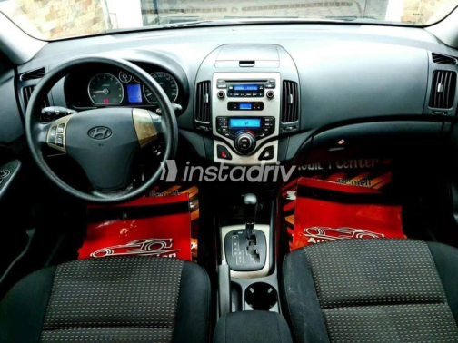 Hyundai I30 2009 Silver Automatic Used for Sale in Cairo - 4