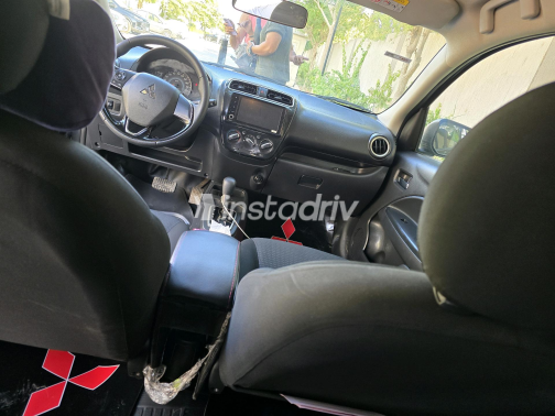 ميتسوبيشي اتراج 2025 رمادي CVT مستعملة للبيع في المعادى - 2