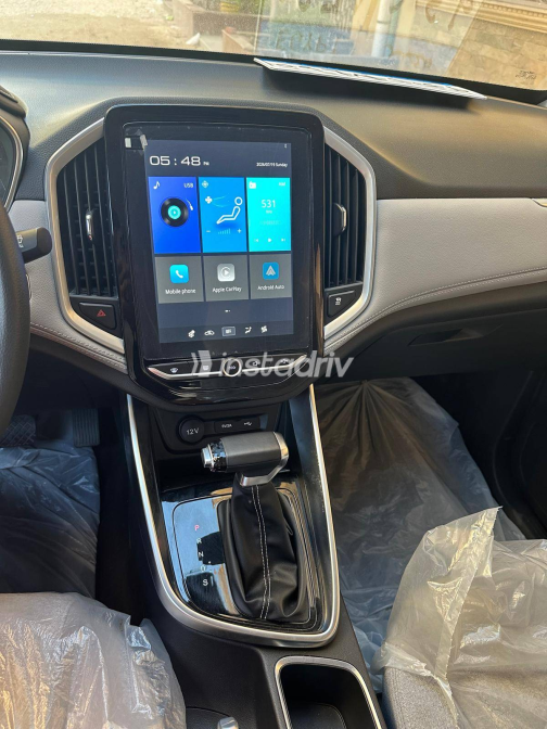Chevrolet Captiva 2024 Gray Automatic Used for Sale in Damietta - 1