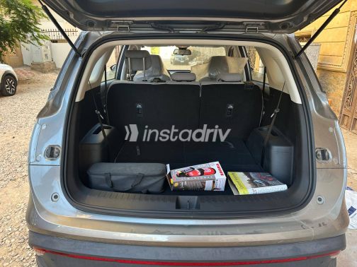 Chevrolet Captiva 2024 Gray Automatic Used for Sale in Damietta - 4