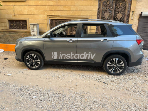 Chevrolet Captiva 2024 Gray Automatic Used for Sale in Damietta - 9