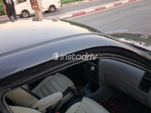 هيونداي فيرنا 2019 رمادي يدوي مستعملة للبيع في سوهاج - 7