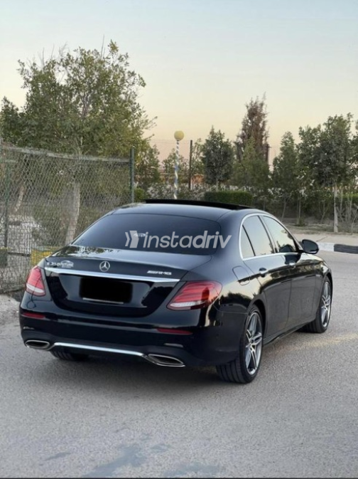مرسيدس E 300 2020 أبيض أوتوماتيك مستعملة للبيع في القاهرة الكبرى ( القاهرة - الجيزة) - 7