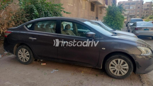 Nissan Sentra 2018 White Automatic Used for Sale in Greater Cairo ( Cairo + Giza) - 1