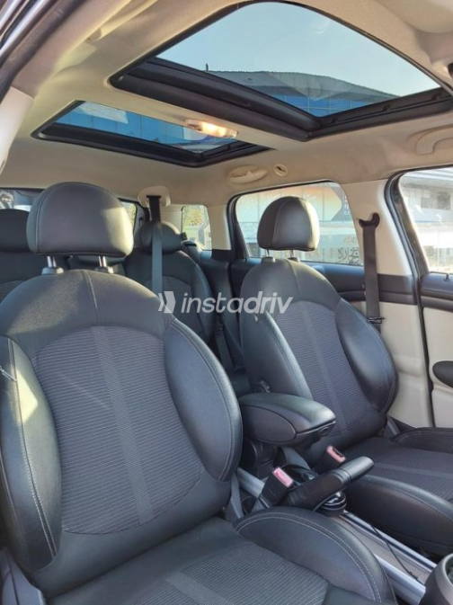 Mini Countryman S 2012 Green Automatic Used for Sale in Cairo - 6