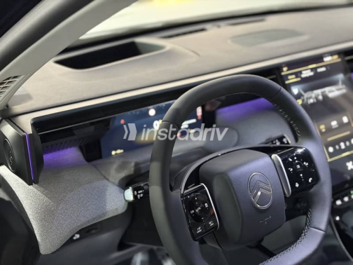 Citroën C5 Aircross 2027 Dark Blue Automatic New for Sale in Greater Cairo ( Cairo + Giza) - 7