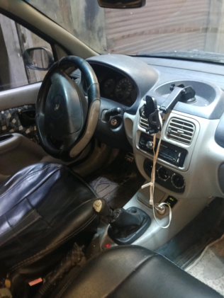 رينو كليو 2005 بيج يدوي مستعملة للبيع في الإسكندرية