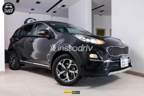 كيا سبورتاج 2021 أسود أوتوماتيك مستعملة للبيع في الزقازيق - 2