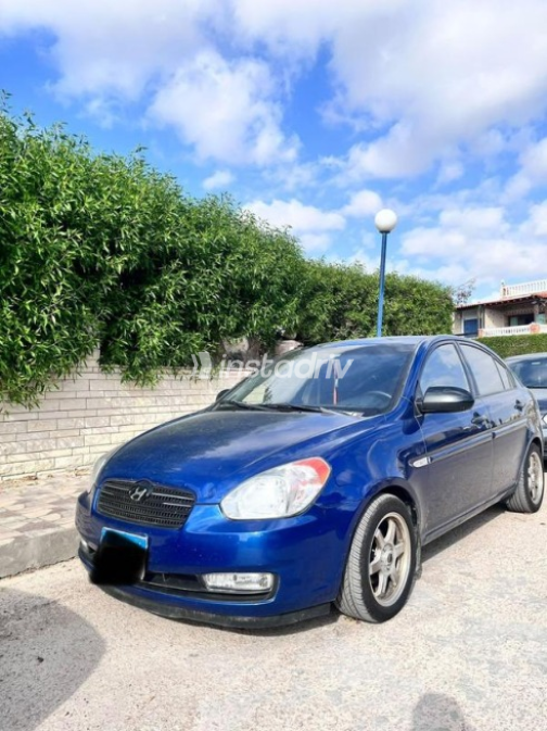 هيونداي اكسنت RB 2006 أزرق غامق أوتوماتيك مستعملة للبيع في المهندسين - 5