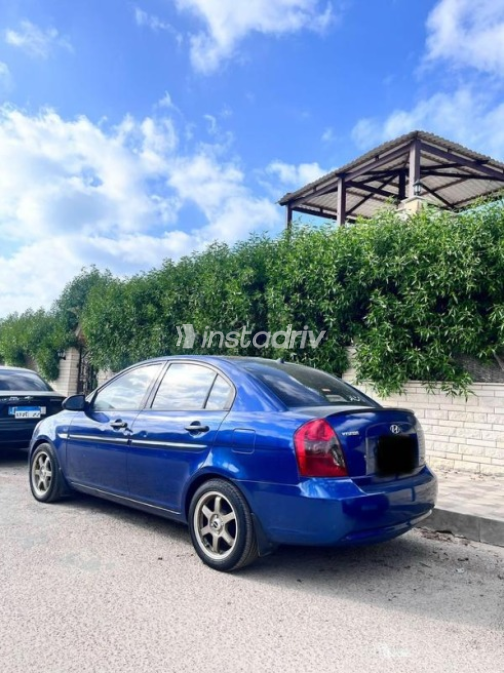 هيونداي اكسنت RB 2006 أزرق غامق أوتوماتيك مستعملة للبيع في المهندسين - 6