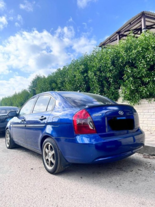 هيونداي اكسنت RB 2006 أزرق غامق أوتوماتيك مستعملة للبيع في المهندسين