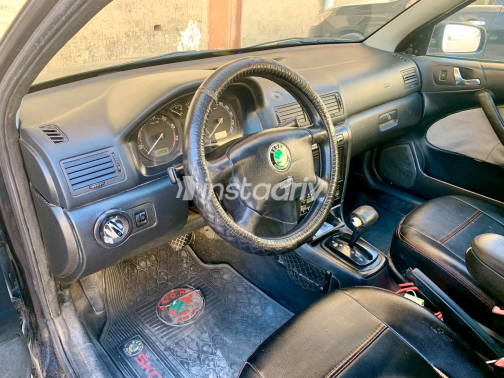 سكودا اوكتافيا A4 2008 أسود أوتوماتيك مستعملة للبيع في البحر الأحمر - 7