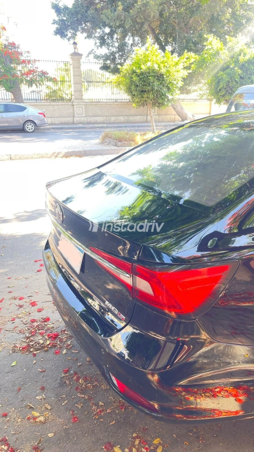 ام جى 5 2022 أسود CVT مستعملة للبيع في الإسكندرية - 5