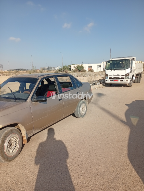 Daewoo Racer 1994 Beige Automatic Used for Sale in Alexandria - 7