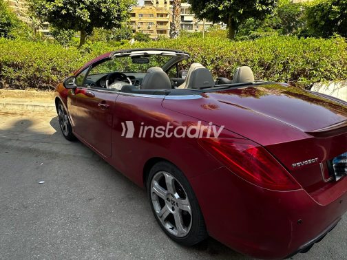 Peugeot 308 2011 Red Automatic Used for Sale in Cairo - 8