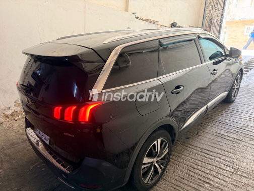 Peugeot 5008 2019 Black Automatic Used for Sale in Alexandria - 4