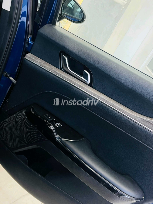 كيا K5 2020 أزرق أوتوماتيك مستعملة للبيع في الإسكندرية - 7