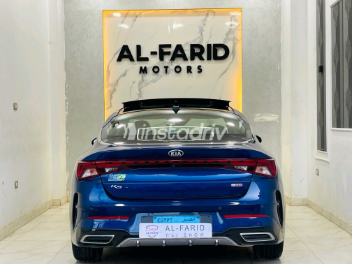 كيا K5 2020 أزرق أوتوماتيك مستعملة للبيع في الإسكندرية - 8
