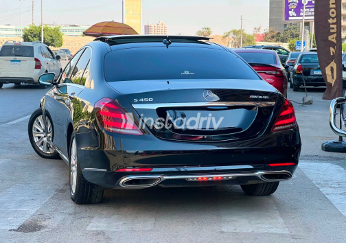 مرسيدس S 450 2018 أسود أوتوماتيك مستعملة للبيع في مصر الجديدة - 2