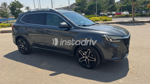 MG Rx5 2025 Dark Gray Automatic Used for Sale in Cairo - 10