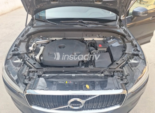 فولفو XC60 2021 أبيض أوتوماتيك مستعملة للبيع في القاهرة - 9