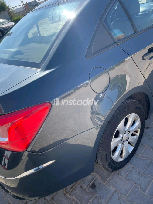 Chevrolet Cruze 2017 Gray Automatic Used for Sale in Alexandria - 3