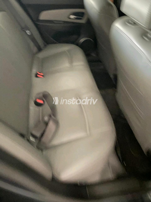 Chevrolet Cruze 2017 Gray Automatic Used for Sale in Alexandria - 5