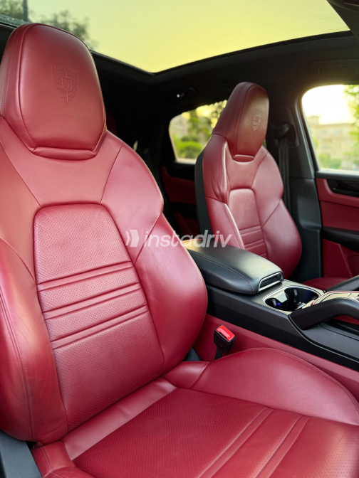 Porsche Cayenne 2022 Black Automatic Used for Sale in Giza - 8