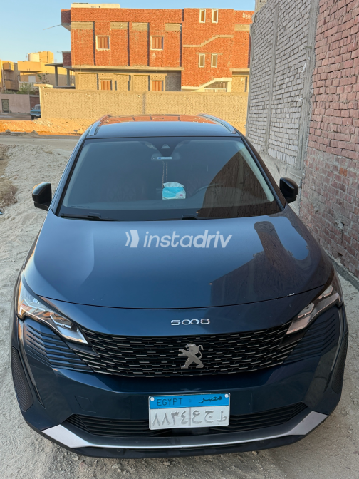 Peugeot 5008 2022 Blue Automatic Used for Sale in Tor Sinai - 1