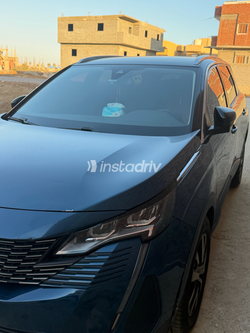 Peugeot 5008 2022 Blue Automatic Used for Sale in Tor Sinai - 2