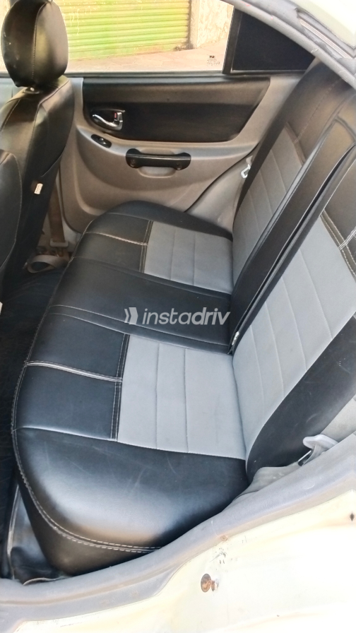 Hyundai Verna 2013 White Manual Used for Sale in Damanhur - 6