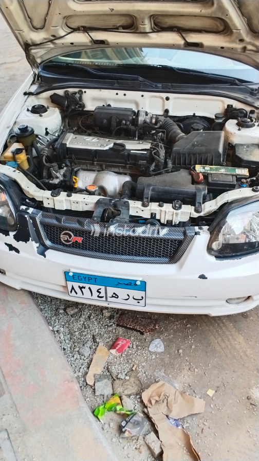 Hyundai Verna 2013 White Manual Used for Sale in Damanhur - 9