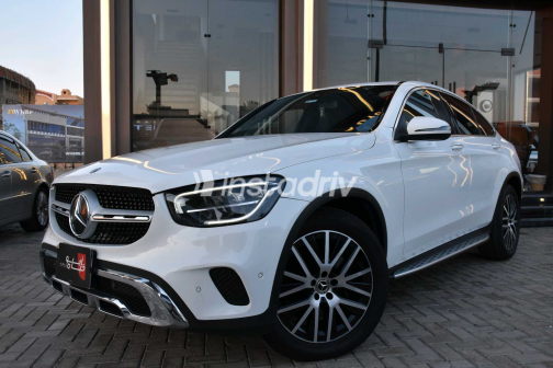 Mercedes GLC 300 2020 White Automatic Used for Sale in Giza - 6