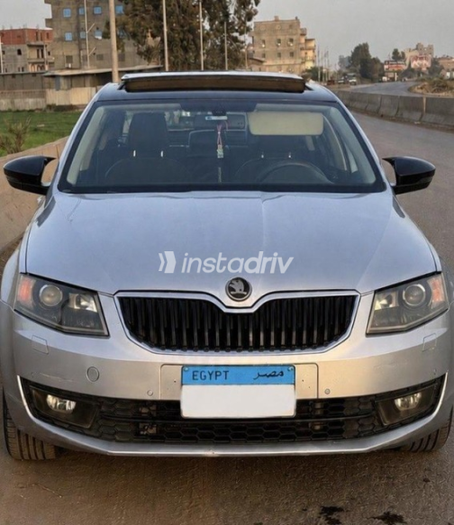 سكودا اوكتافيا A7 2014 فضي أوتوماتيك مستعملة للبيع في دكرنس - 1
