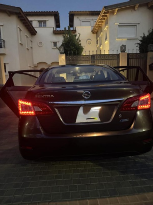 Nissan Sentra 2023 White Automatic Used for Sale in Greater Cairo ( Cairo + Giza)
