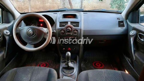 Renault Megane 2005 Black Automatic Used for Sale in Banha - 8