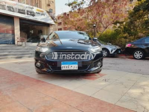 فورد فيوجن 2019 أسود أوتوماتيك مستعملة للبيع في القاهرة - 1