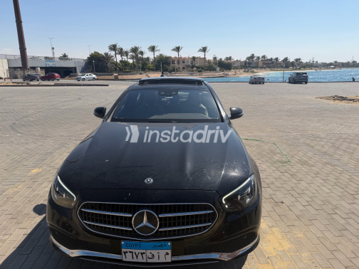 مرسيدس E 200 2021 أسود أوتوماتيك مستعملة للبيع في المنوفية - 5