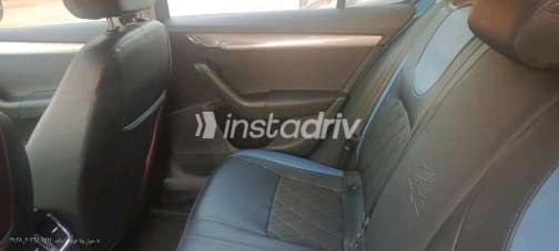 Skoda Octavia 2017 White Automatic Used for Sale in Helwan - 2