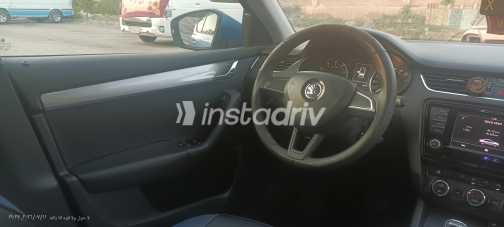 Skoda Octavia 2017 White Automatic Used for Sale in Helwan - 3