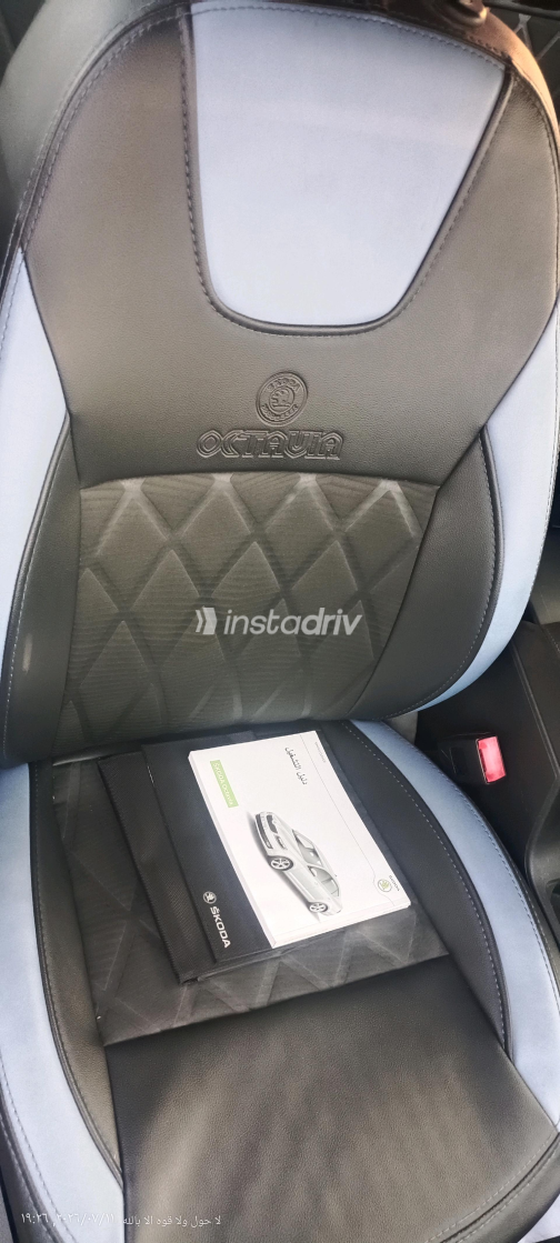 Skoda Octavia 2017 White Automatic Used for Sale in Helwan - 10