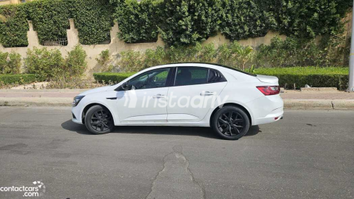 Renault Megane 2020 White Automatic Used for Sale in Cairo - 9