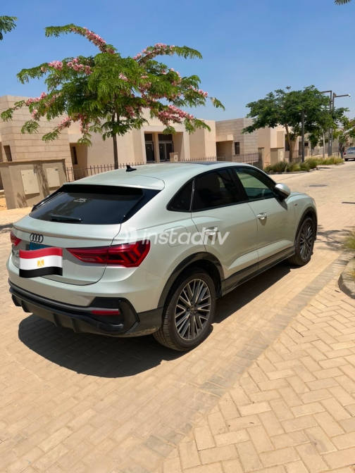 Audi Q3 2024 Beige Automatic Used for Sale in Giza - 5