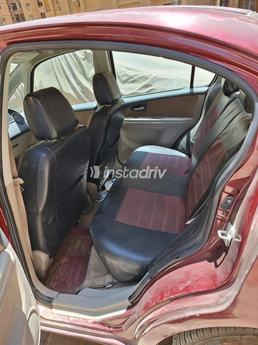 سوزوكى Sx 4 2009 أبيض أوتوماتيك مستعملة للبيع في القاهرة - 3