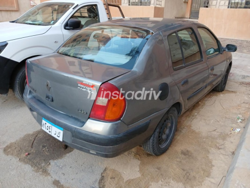 رينو كليو 2004 بترولي أوتوماتيك مستعملة للبيع في 6 أكتوبر - 1