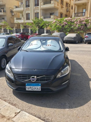 Volvo S60 2014 Black Automatic Used for Sale in Cairo