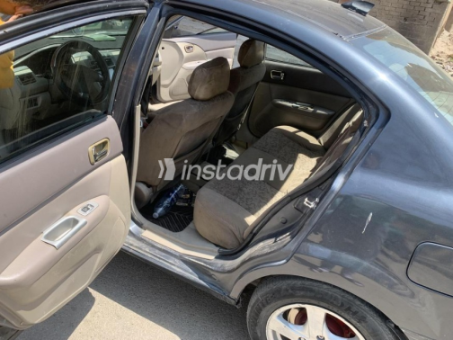 اسبيرانزا A516 2009 أزرق غامق أوتوماتيك مستعملة للبيع في حلوان - 8