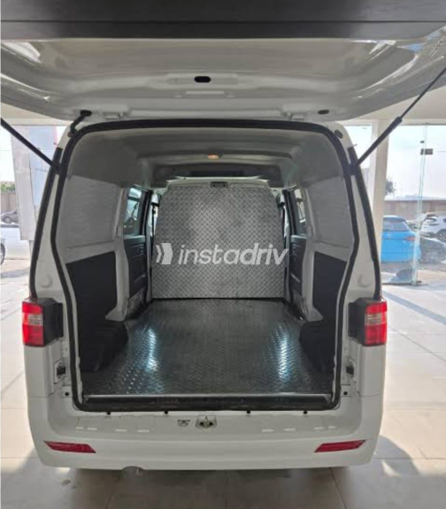 Shineray X30 2025 White Manual Used for Sale in Nasr city - 1